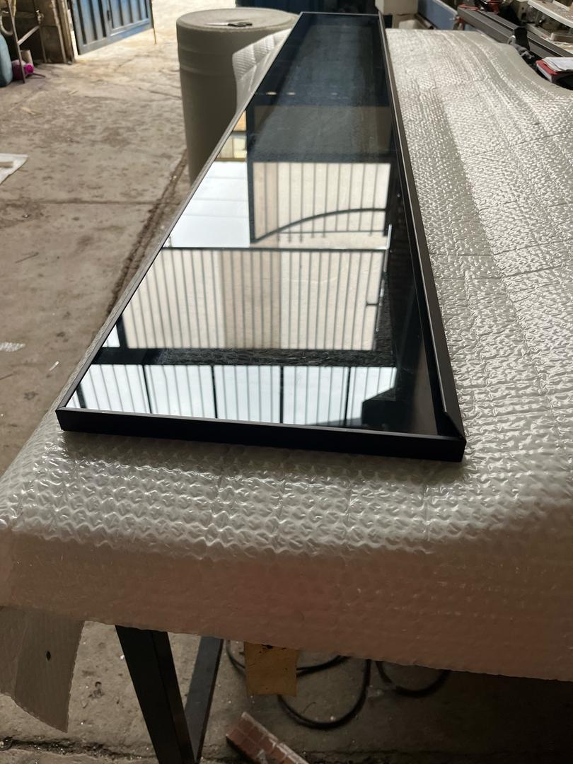 درب شیشه ای فریم لس